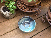 Load image into Gallery viewer, D109 Dog Dish
