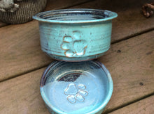 Load image into Gallery viewer, D131C Dog Dish Companions