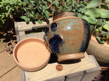 Load image into Gallery viewer, U24 Pet Urn