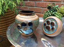 Load image into Gallery viewer, U24 Pet Urn